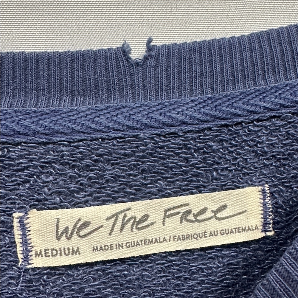 Free People Camden Graphic Pullover Sweatshirt Navy Combo 13 Size Medium - Picture 4 of 14